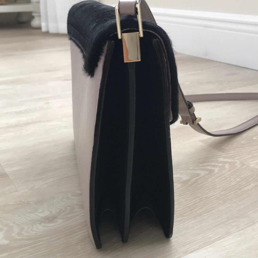 Authentic Kate Spade Crossbody - Picture 7 of 8